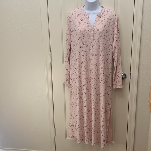 Liz Claiborne Xl Womans Pajama Night 